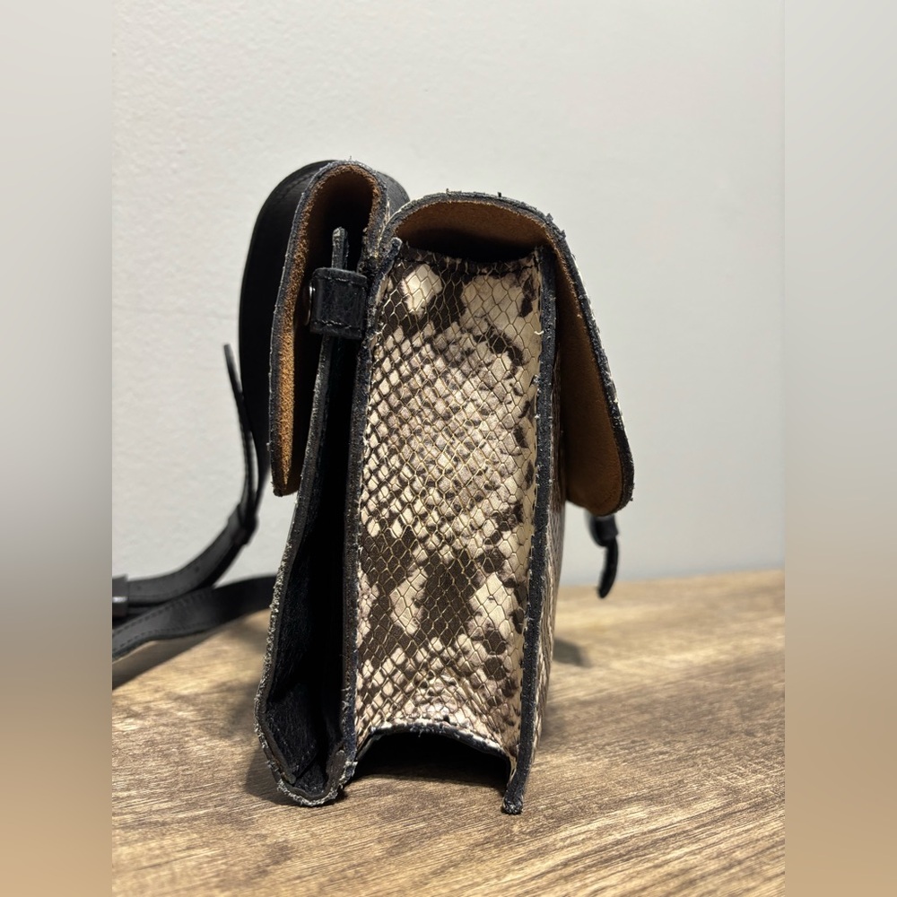 Patricia Nash Tauriana Python Leather Crossbody O… - image 3